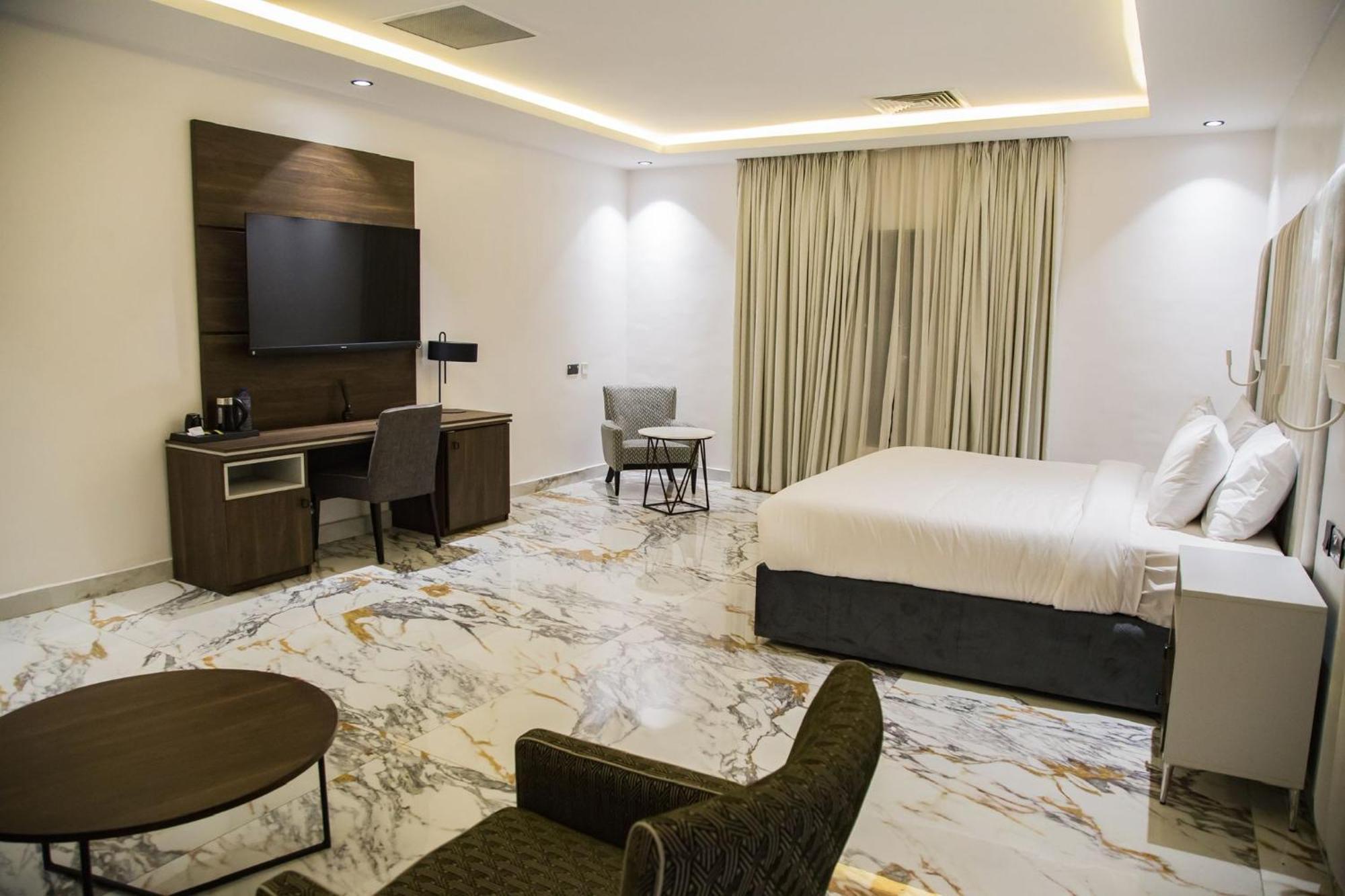 The Safron Hotel 라고스 외부 사진