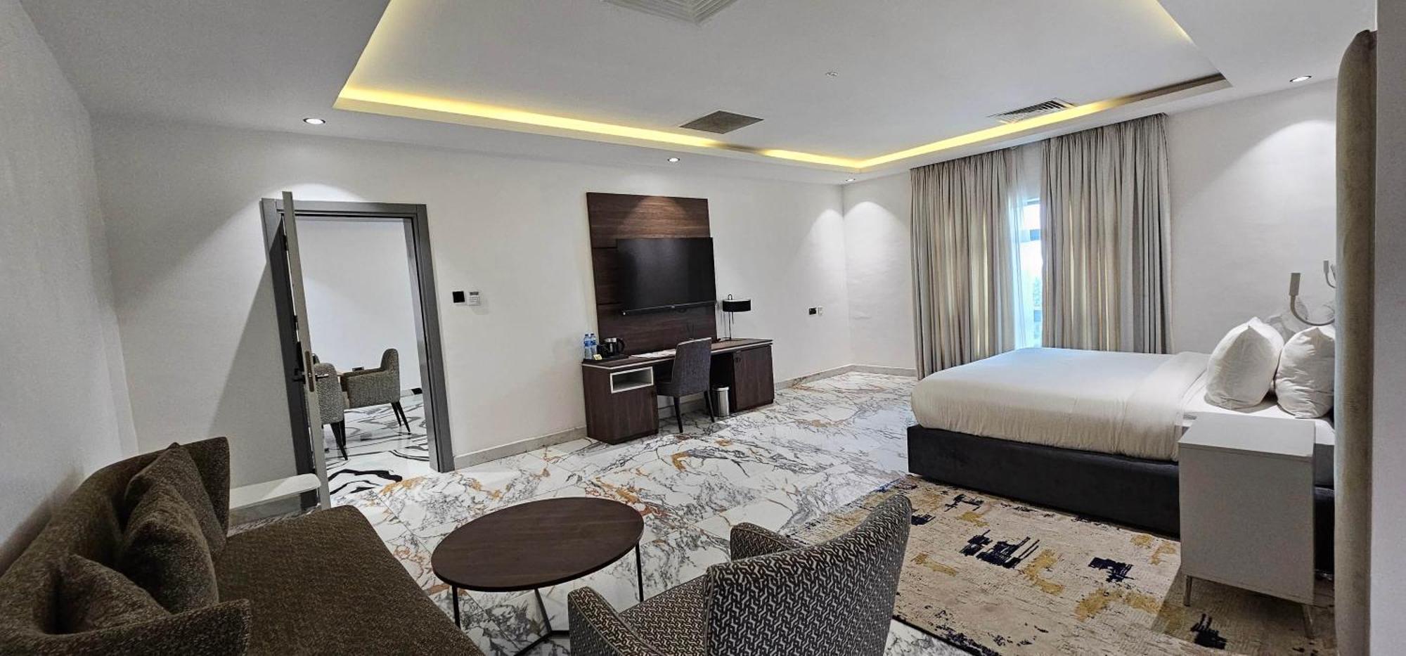 The Safron Hotel 라고스 외부 사진