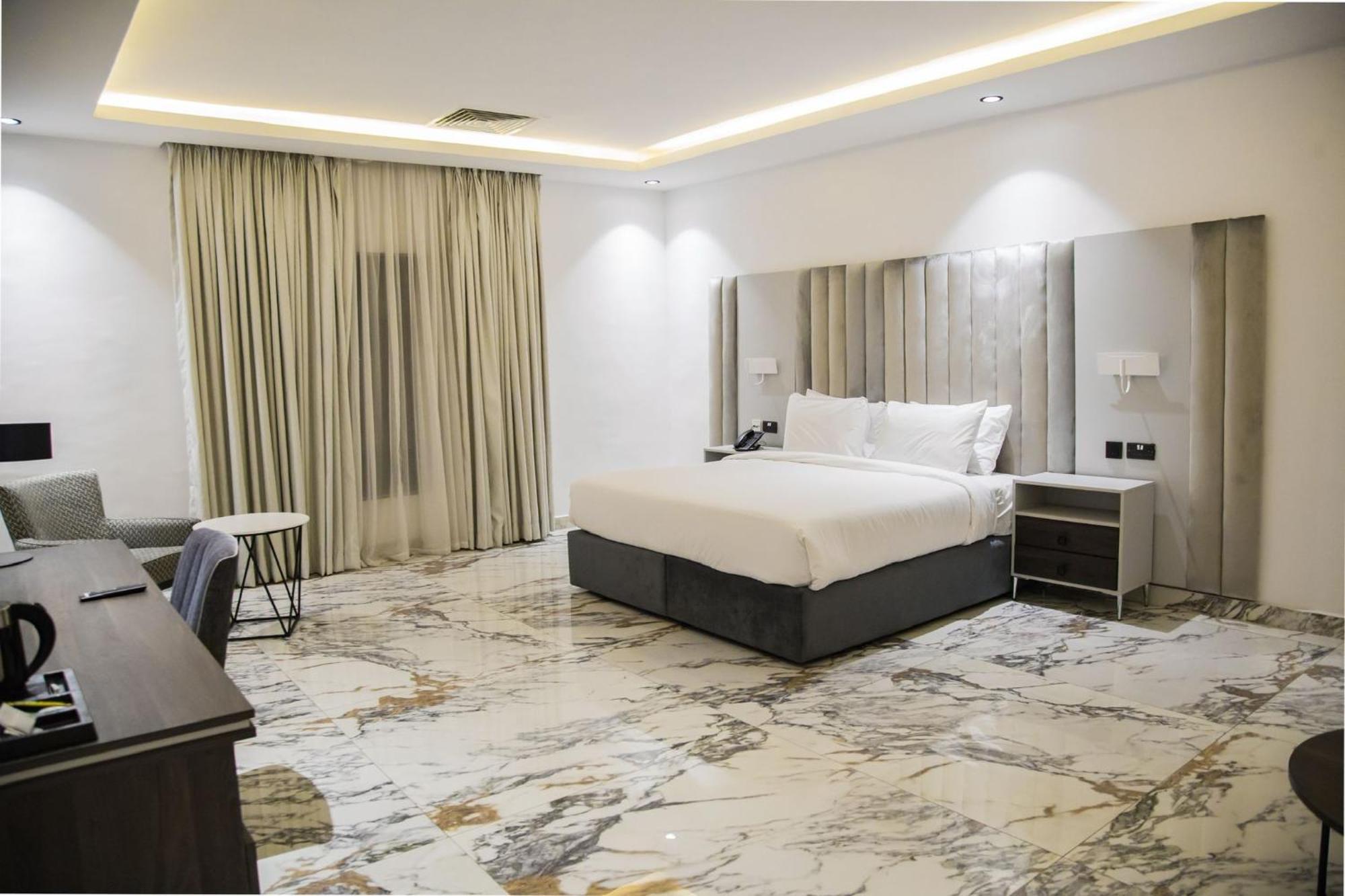The Safron Hotel 라고스 외부 사진