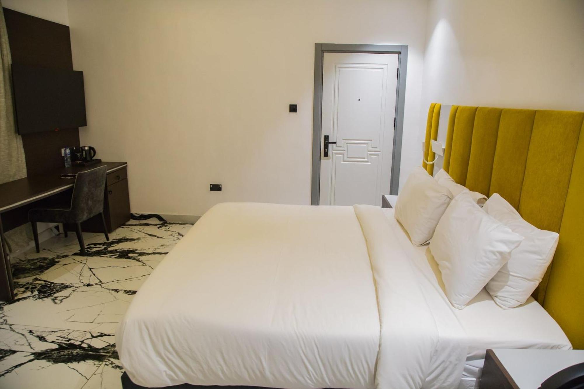 The Safron Hotel 라고스 외부 사진