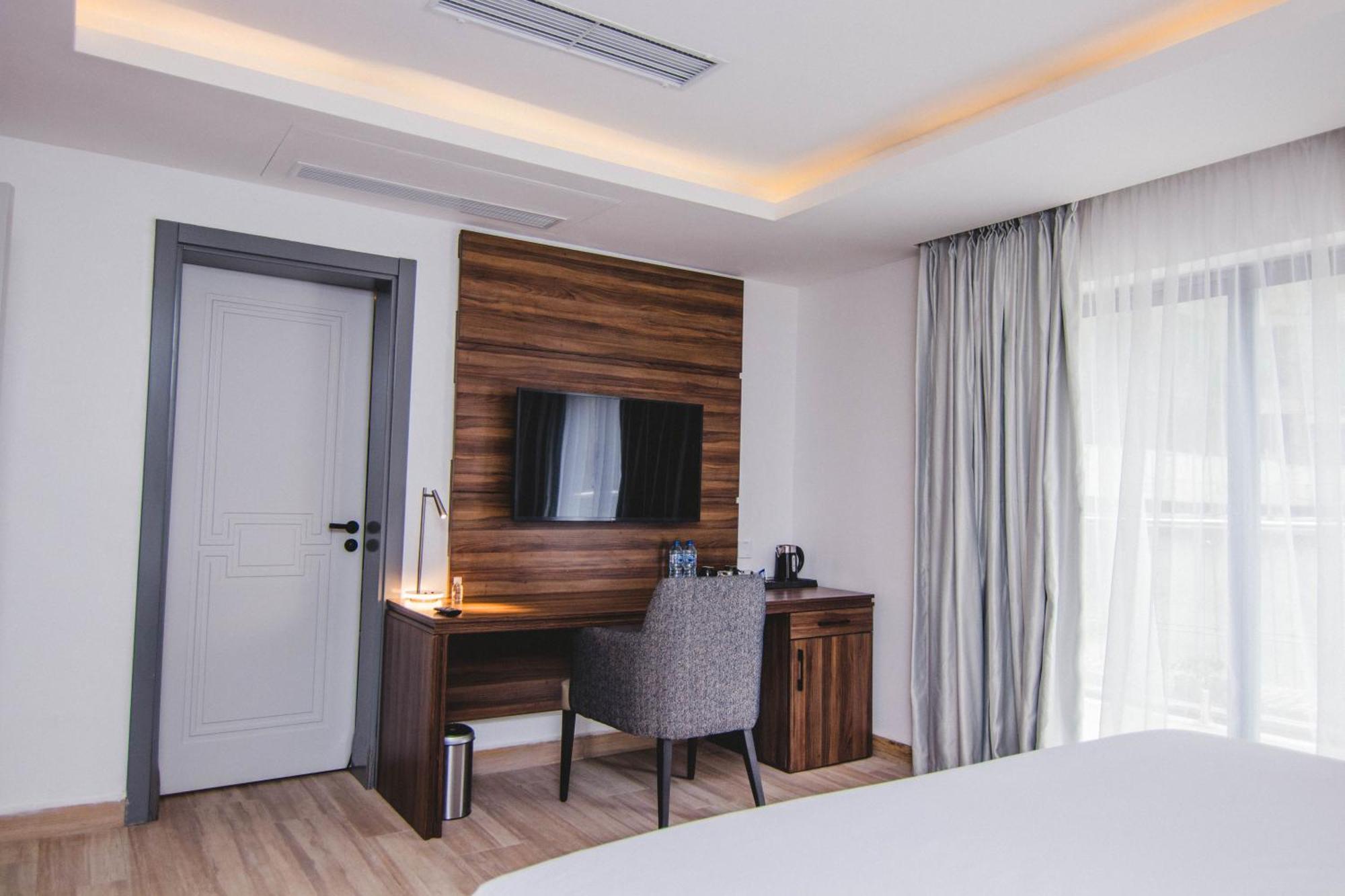 The Safron Hotel 라고스 외부 사진